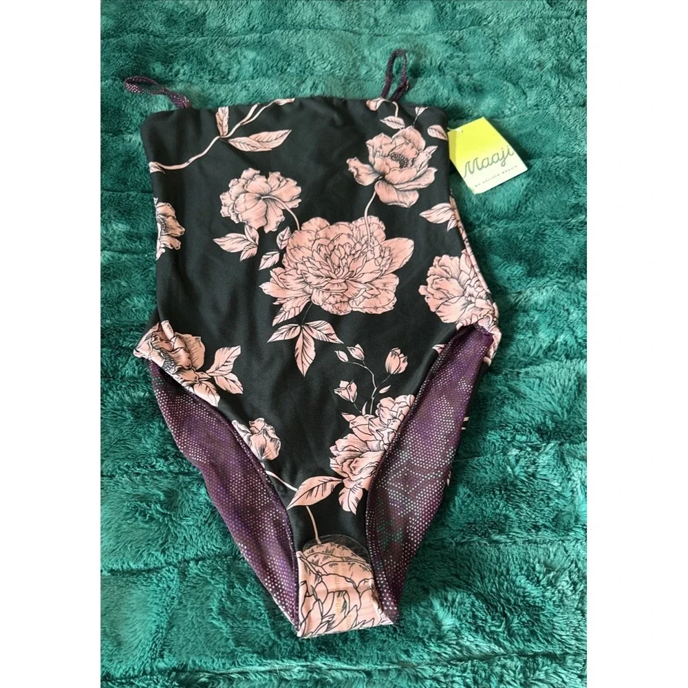 Maaji Women Size Small One Piece Reversible Swimsuit Floral Print‎  Beach Vacay